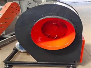 唐山的李經(jīng)理，您的除塵風(fēng)機(jī)已發(fā)貨。設(shè)備圖片